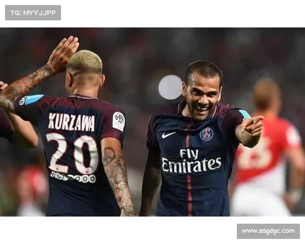 弗拉门戈阿尔维斯在超级杯中的领导力展现与关键作用分析 弗拉门戈阿尔维斯在超级杯中的领导力展现与关键作用分析